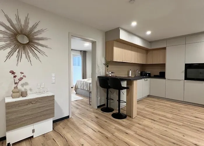 Stilvolle & Ruhige Mit Terrasse & Garten Daire Petershagen